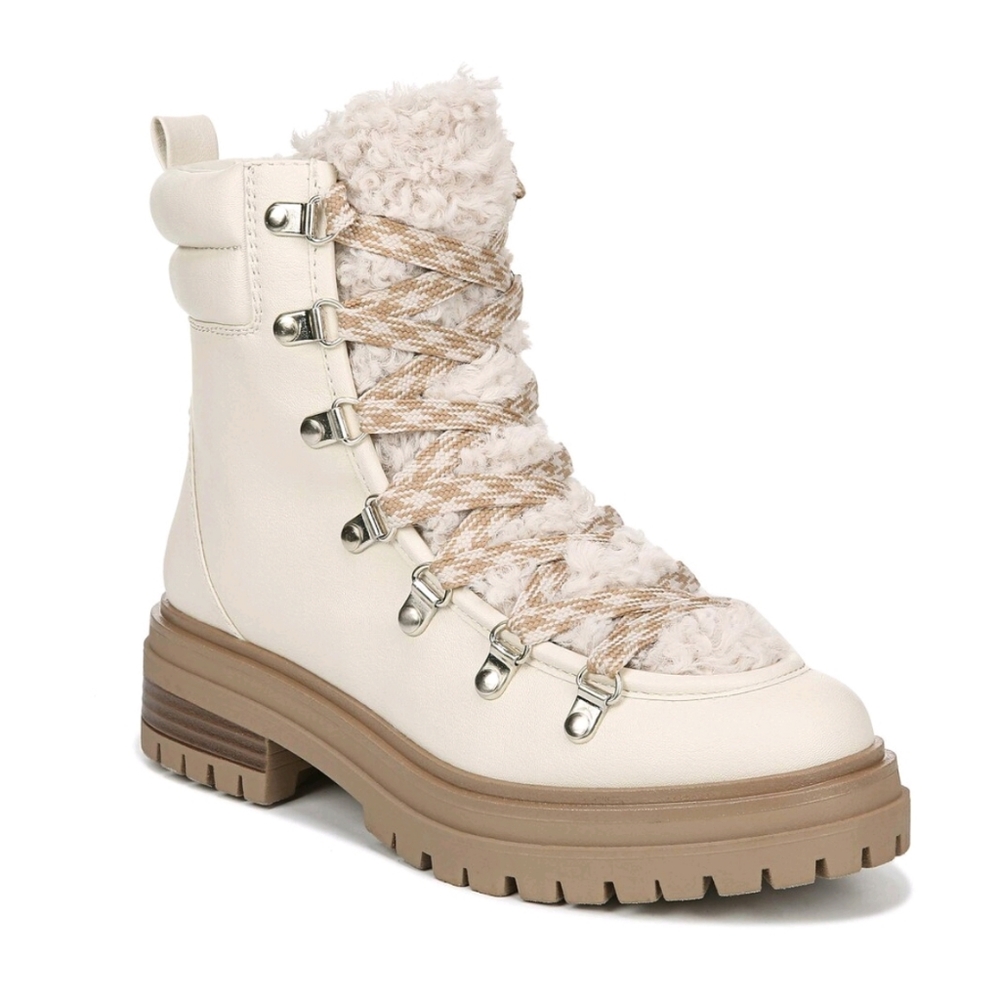 by Sam Edelman winter sherpa lined combat style booties